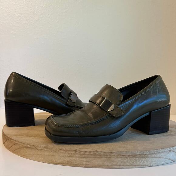 90s Olive Green Genuine Leather Square Toe Silver Buckle Heeled Loafer Size 6 - Picture 1 of 12